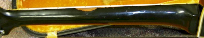 69lpc_neck_bside.jpg (29299 bytes)